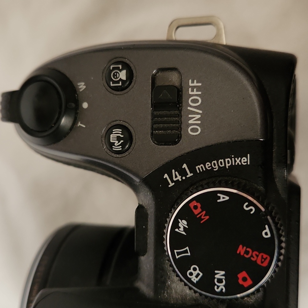 GE X5 Power Pro Series 14.1 MP Digital Camera with 15X Optical Zoom - Picture 14 of 16